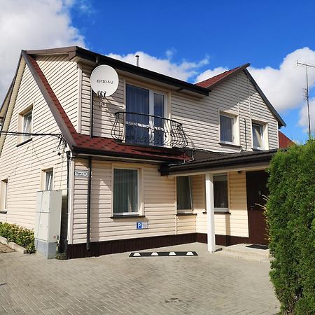 Plunges Gatves 18 Apartamentai Telšiai Eksteriør billede